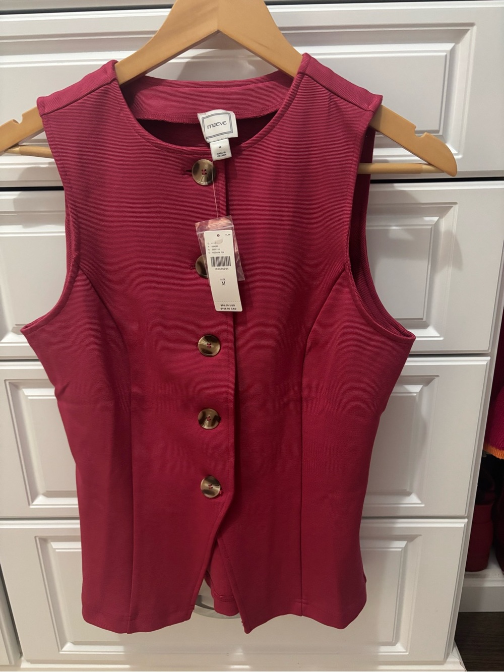 Maeve NWT Size MED sleeveless button-front top in deep rose
